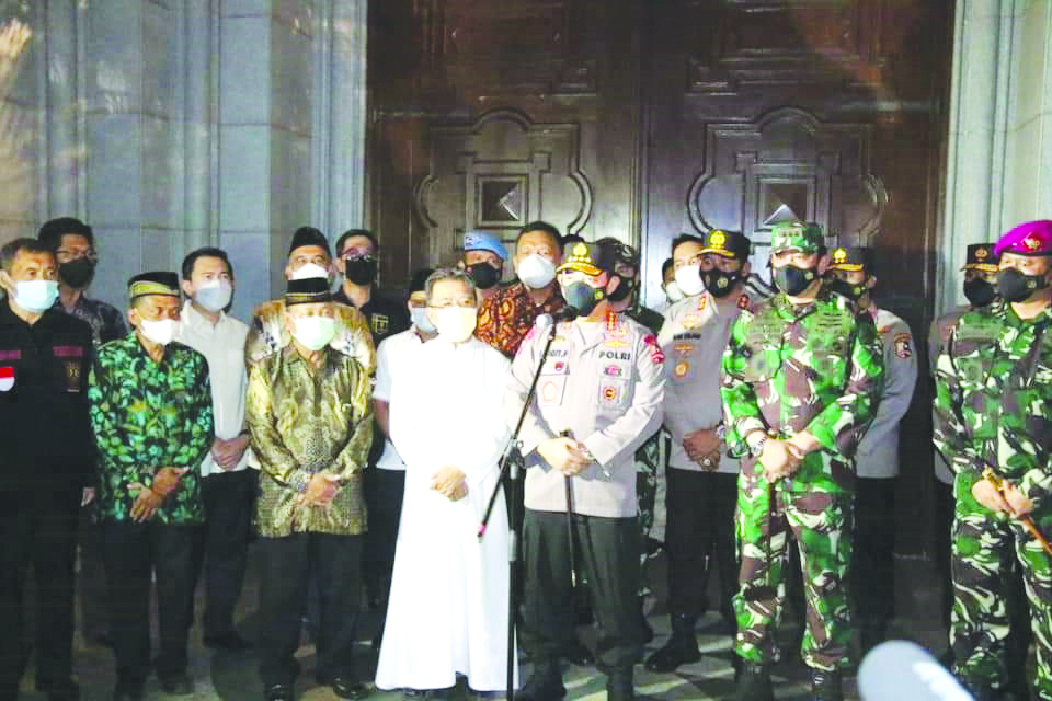 Olly Ajak Warga Sulut Dukung Penuh TNI/Polri